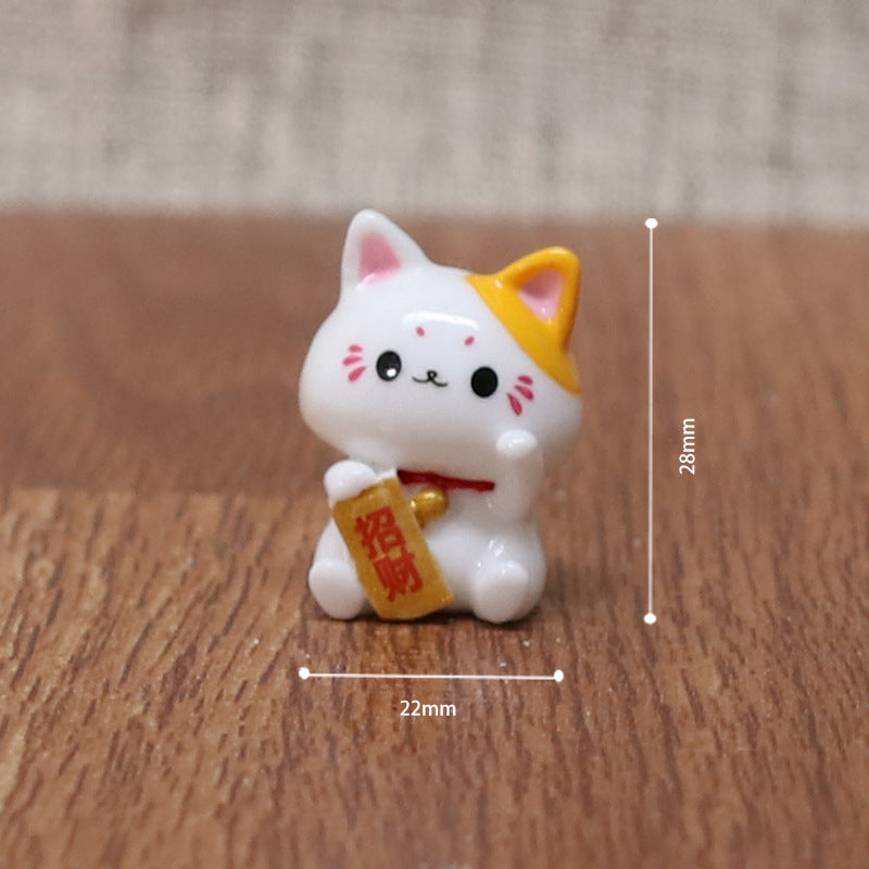 Micro Landscape Ornaments Cute Lucky Cat Resin Crafts Car Center Console Decoration Home Decoration Gifts