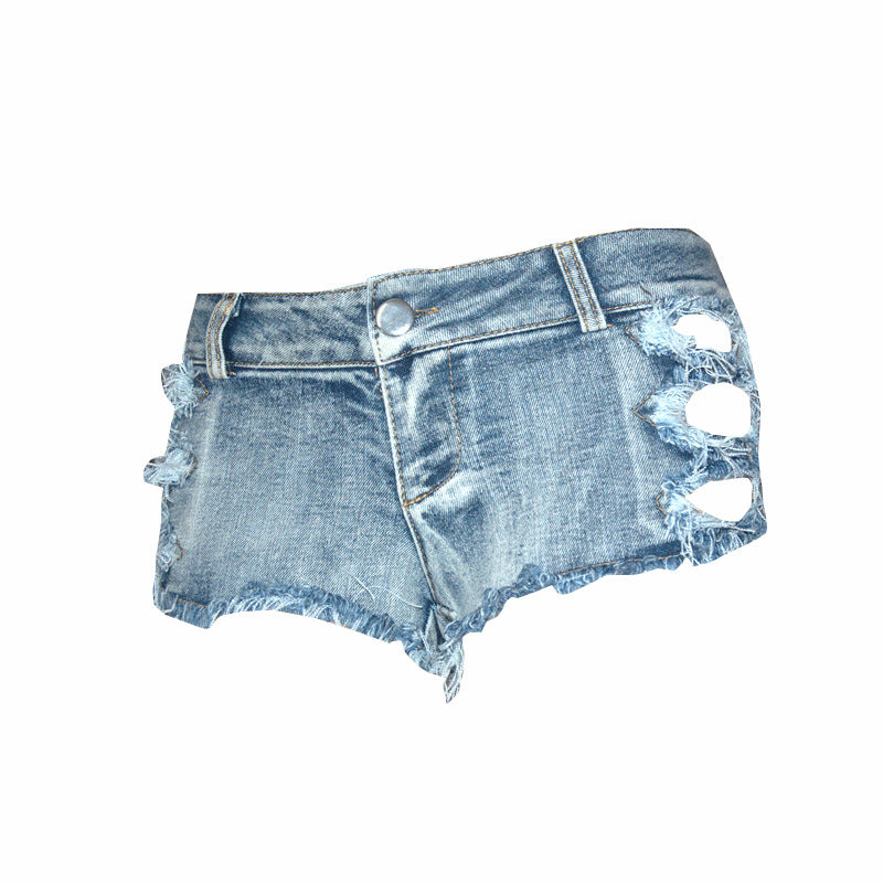 Low-waisted frayed denim shorts