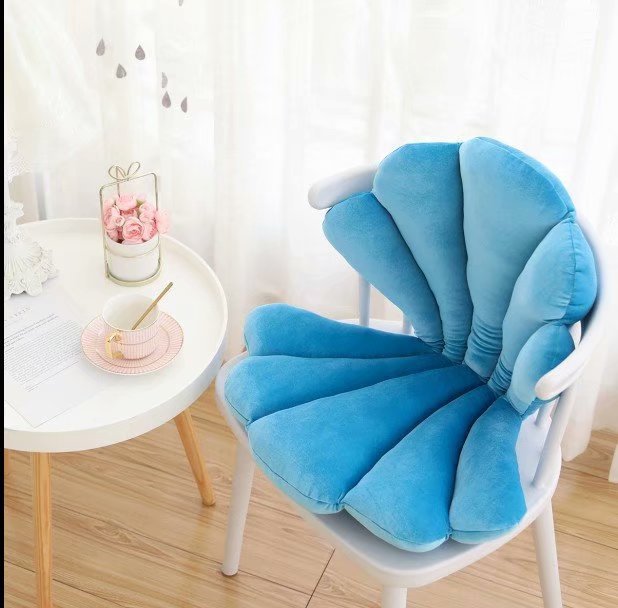 Luxurious Velvet Seal Shell Chair Cushion Unqiue Rose Seat Pillow Upscale Restaurant Chair Decor Girly Room Decorations