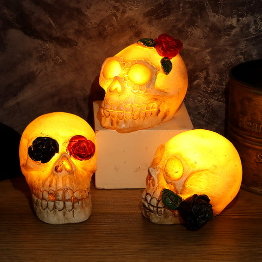 Skull Lamp Resin Ghost Skeleton Head LED Electronic Candle Light Haunted House Halloween Party Scene Props Lamp